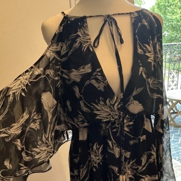 Ladies long flowy dress - sheer - Picture 1 of 1